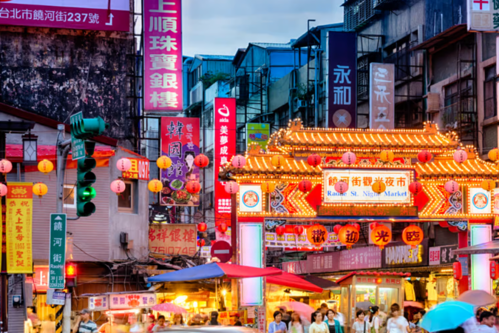 night markets Taiwan