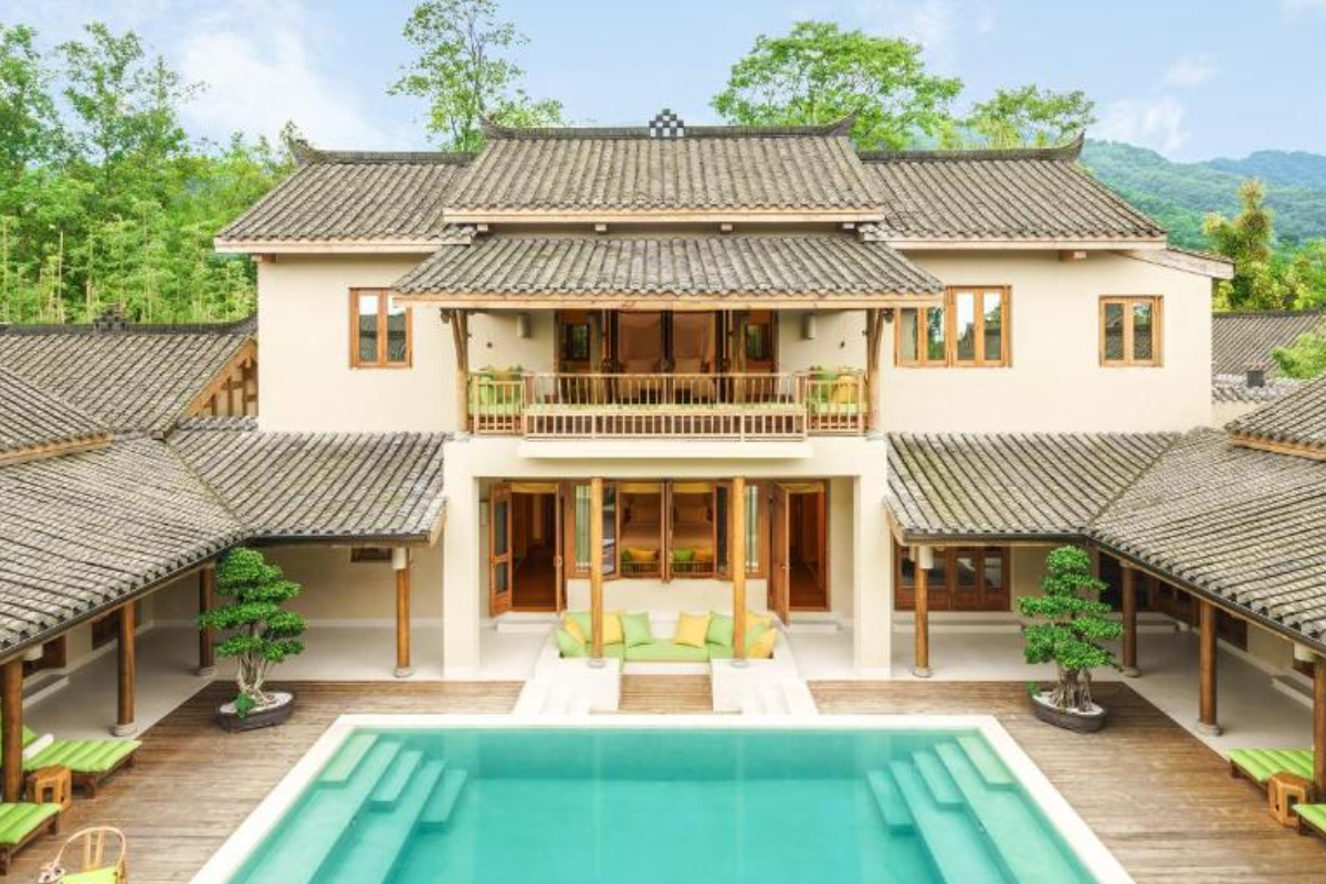 best hotels in Chengdu China by Travel For Phoebe