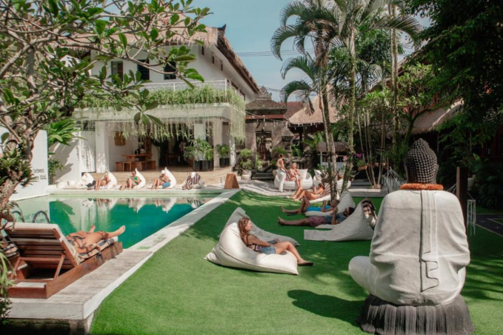 Puri Garden Hotel & Hostel