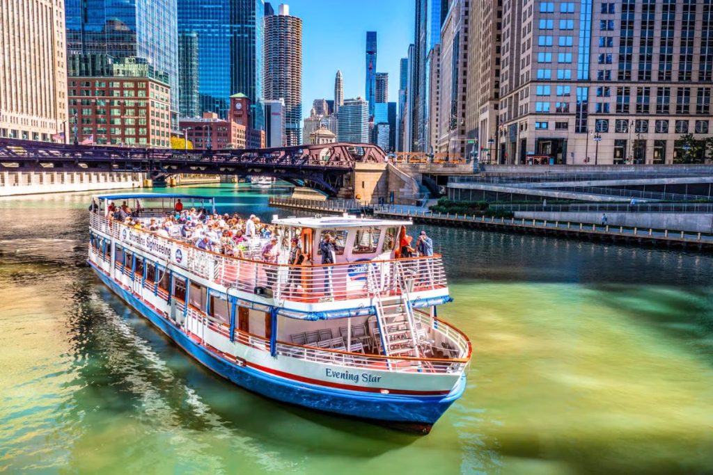 best places to visit in Chicago by Travel For Phoebe