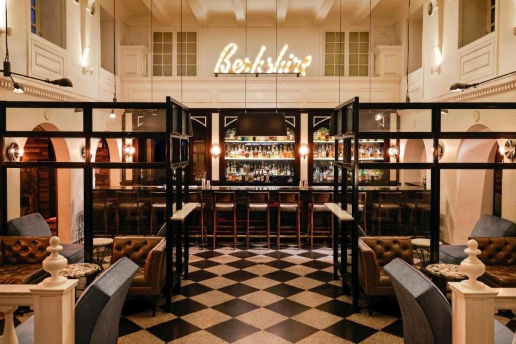 Acme Hotel Company Chicago
