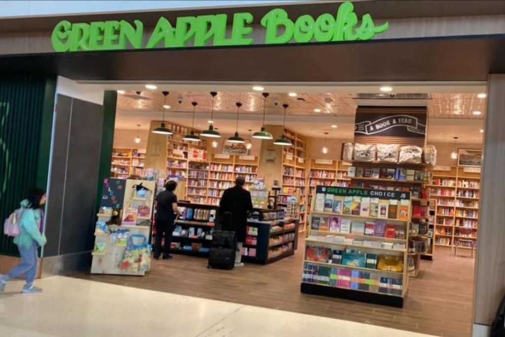 SFO bookstore Green Apple Books