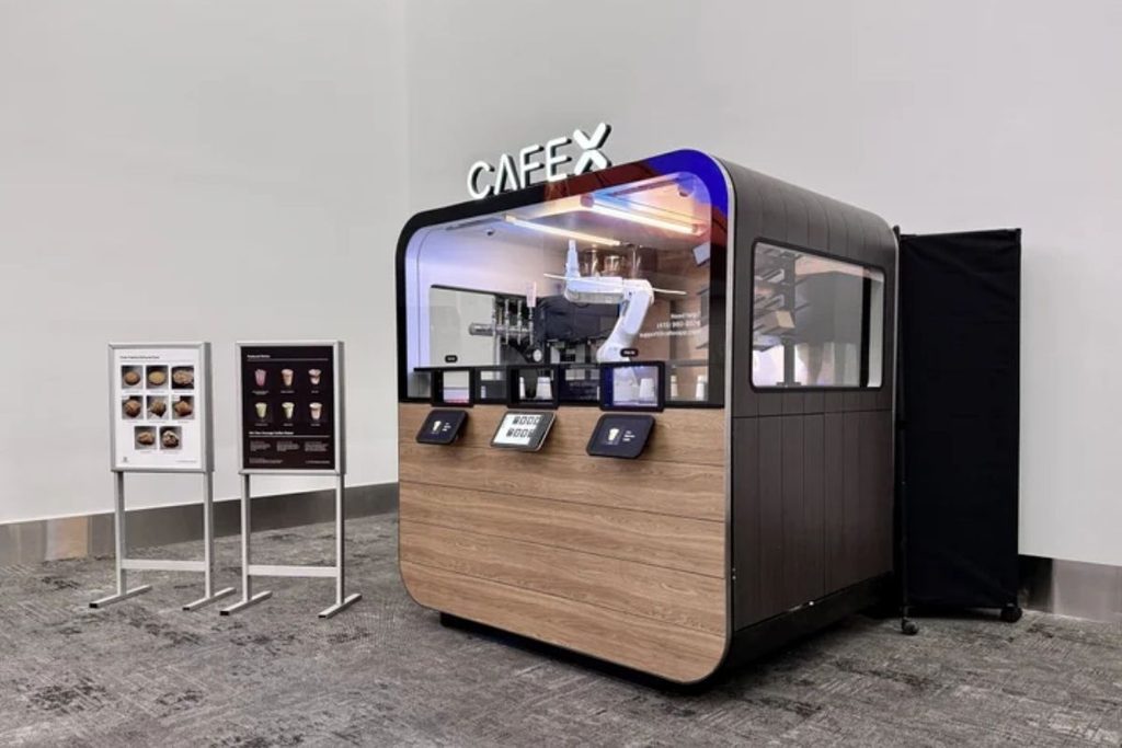 SFO robot cafe X